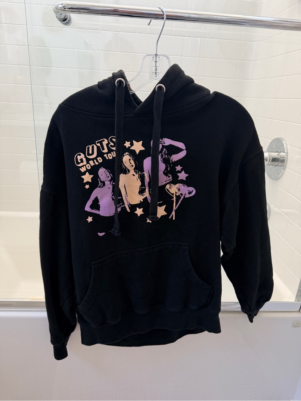 Black Graphic Pullover Hoodie - Crew/Scoop Neck Style